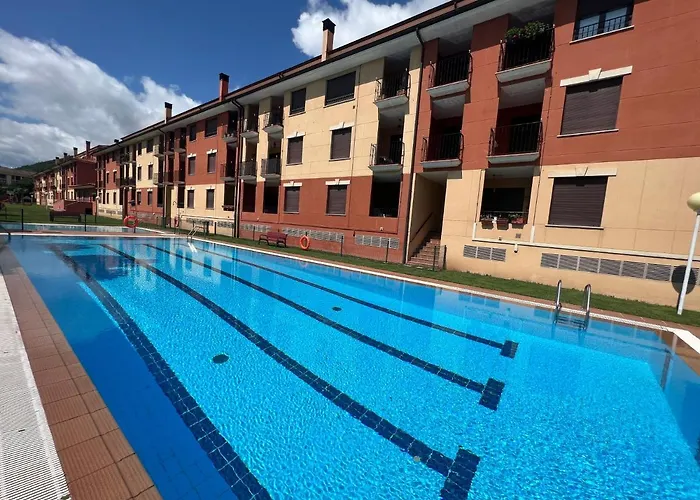 Villa Carmen Coqueto Apartamento Con Piscina Y Garaje By Apartamentos Logrono