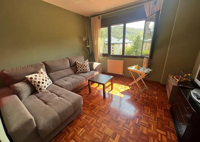Villa Carmen Coqueto Apartamento Con Piscina Y Garaje By Apartamentos Logrono